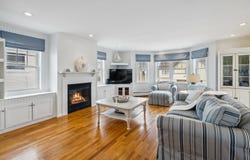 72 Plymouth Street, Hampton, NH 03842