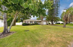 119 N HILLCREST AVENUE, CLEARWATER, FL 33755