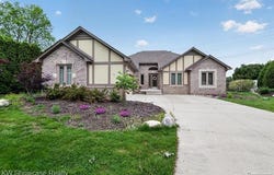 39995 Brylor Court, Clinton Twp, MI 48038
