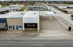 404 Texas Avenue, Mart, TX 76664