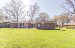 3207 Morkel Drive, Godfrey, IL 62035