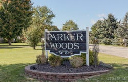 8900 Parker Woods Drive NW, Sparta, MI 49345