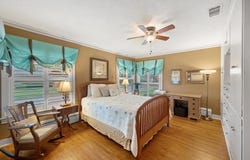 1121 W 3rd Avenue, Corsicana, TX 75110