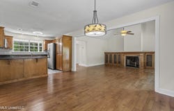 3005 Sweetgum Avenue, Ocean Springs, MS 39564