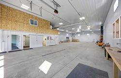 3320 39th Street S, Fargo, ND 58104