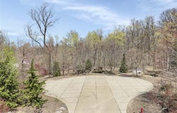 997 Arborcrest Drive, Hinckley, OH 44233
