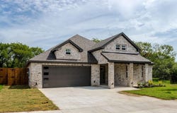 702 Crenshaw Street, Terrell, TX 75160