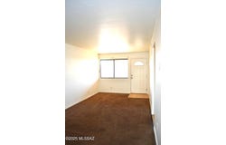 455 W Kelso, Tucson, AZ 85705