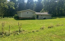10504 Mulberry Road, Chardon, OH 44024