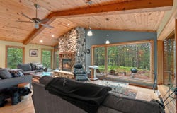 N5690 E ROSE LAKE LN, White Lake, WI 54491