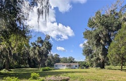 123 AMOS Road, CRESCENT CITY, FL 32112