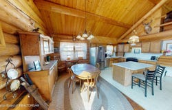 1404 WARM SPRINGS Drive, Dubois, WY 82513
