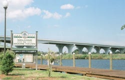 1040 Branchs Circle, Moore Haven, FL 33471