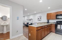130 E Longview Street, Chapel Hill, NC 27516