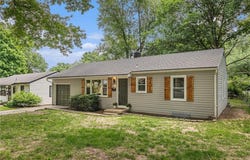 9023 E 74th Terrace, Raytown, MO 64133