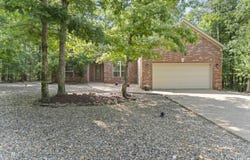 4 Pintuerero Way, Hot Springs Village, AR 71909