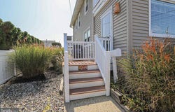 215 89TH STREET, STONE HARBOR, NJ 08247