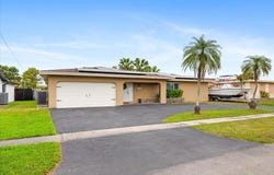 10661 NW 27th Court, Sunrise, FL 33322