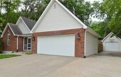 11 Chadwick Lane, Country Club, MO 64506
