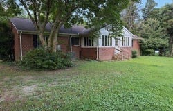 2921 Frying Pan Farm Lane, Gloucester County, VA 23072