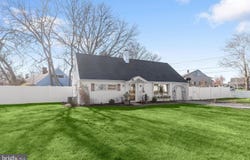1416 CONTINENTAL RD, YORK, PA 17404