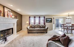 312 Garrison Circle, Port Barrington, IL 60010