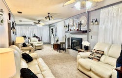 508 E Thornton Street, Three Rivers, TX 78071