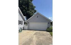 108 Thiesland Drive, Woodson, IL 62695
