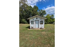 220 Leon Boulevard, Williamstown, KY 41097