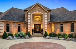 587 Messina Drive, Wadsworth, OH 44281