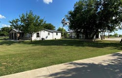 18725 County Road 620, Venus, TX 76084