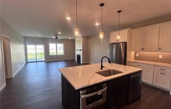 158 Sandstone Drive NW, Eyota, MN 55934