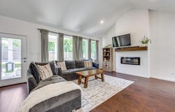 311 W Thomas Street, Leonard, TX 75452