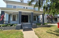1215 E High Street, Springfield, OH 45505