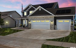 2821 W Lake Trail Court, Dunlap, IL 61525