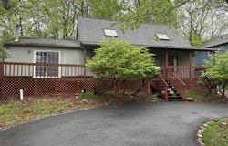6084 Boardwalk Drive, Tobyhanna, PA 18466
