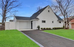 43 Deep Lane, Wantagh, NY 11793