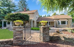 62 Line Road, Holmdel, NJ 07733