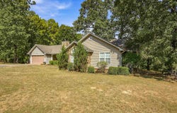 6720 Foxrun East End Drive, Mabelvale, AR 72103