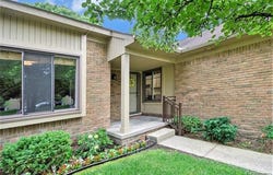 654 Tennyson, Rochester Hills, MI 48307
