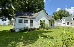 5345 Copeland Street, Morrisville, MO 65710