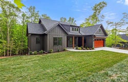 164 Reserve Way, Hendersonville, NC 28792