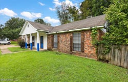 5001 Raintree Drive, Byram, MS 39272