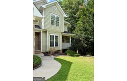 205 Huntington Shoals, Athens, GA 30606
