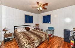 2420 E 40th Street, Anderson, IN 46013