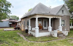 718 E Broadway Street, Monett, MO 65708