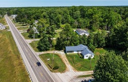 6940 Lake Rd W, Ashtabula, OH 44004