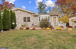 32 RUBY Street, SPRINGFIELD, NJ 07081