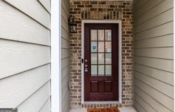 1212 Lake Point, Suwanee, GA 30024