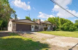 3353 Augusta Street, Flint, MI 48532